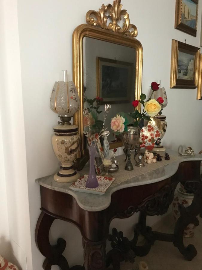 Bed and Breakfast Lo Scoglio Полиньяно-а-Маре Экстерьер фото